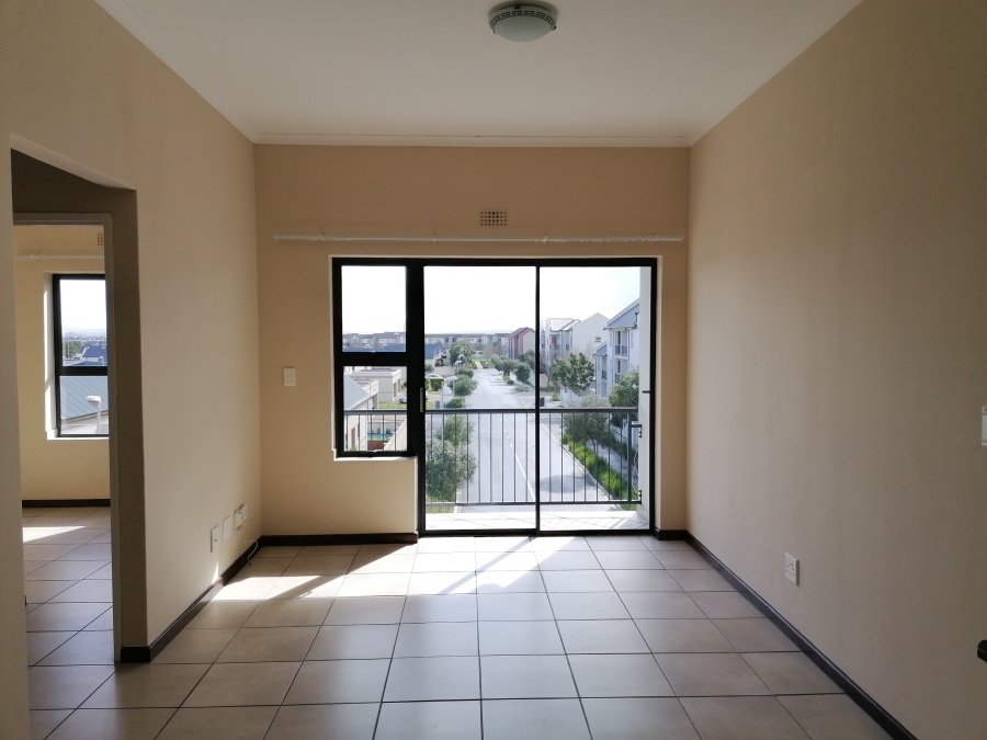 To Let 2 Bedroom Property for Rent in Buh Rein Estate Western Cape